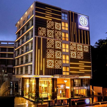 Aj Grand Hotel Mangalore Bagian luar foto